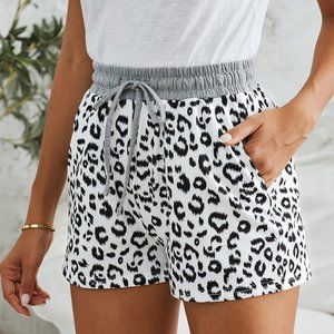Leopard Print Drawstring Waist Shorts with Pockets